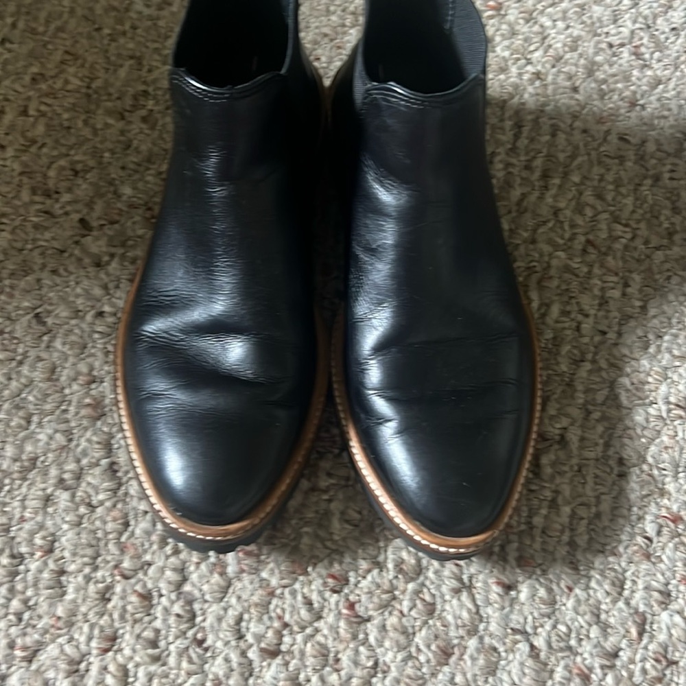 Ecco Black Ankle Boots Sleek Minimalist Design